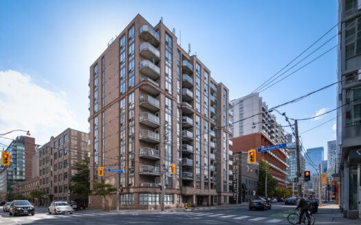 311 At Imperial Square (c) Photo by Arne Peterson exclusively for SHANE.