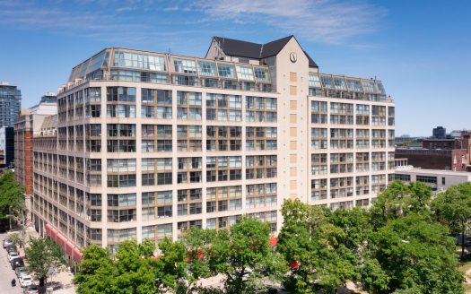 Yorktown On The Park (c) Photo by SHANE Maps exclusively for SHANE Maps