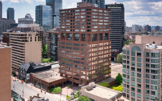 914 Yonge Street Condos (c) Photo by SHANE Maps exclusively for SHANE Maps