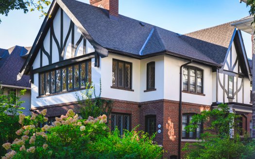 104 Rosedale Heights Condos (c) Photo by SHANE Maps exclusively for SHANE Maps