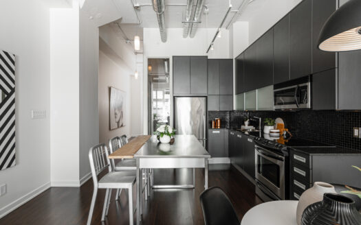 (c) Photos of Madison Avenue Loft by M.H. exclusively for SHANE.