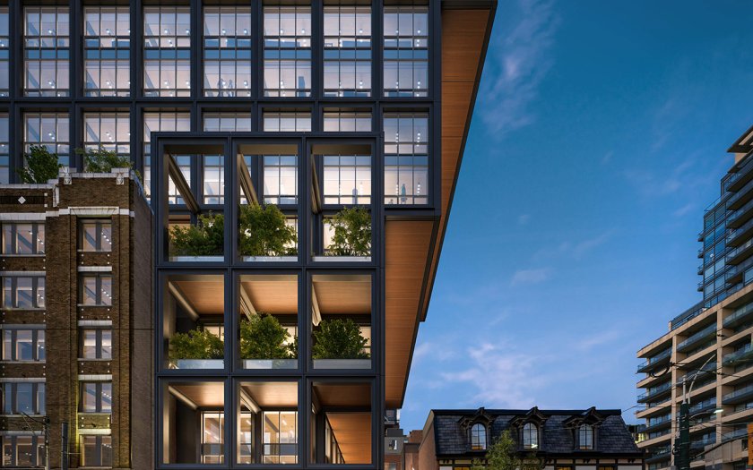 460 King West