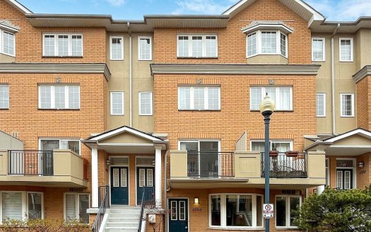 1503-28 Sommerset Way