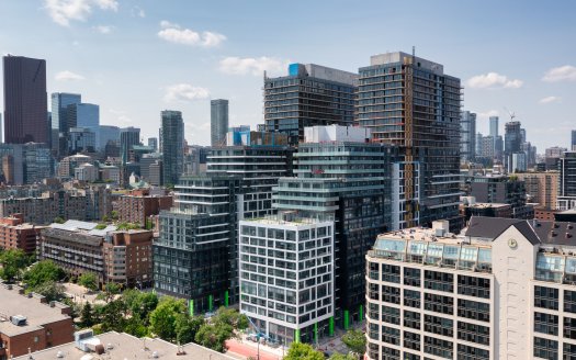 1660-135 Lower Sherbourne St